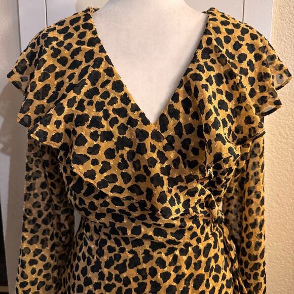 Free People Leopard Print Frenchie Mini
Wrap Dress Size Large lightweight - Picture 10 of 13